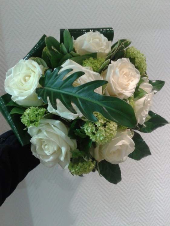 fleuriste à neuville sur saone